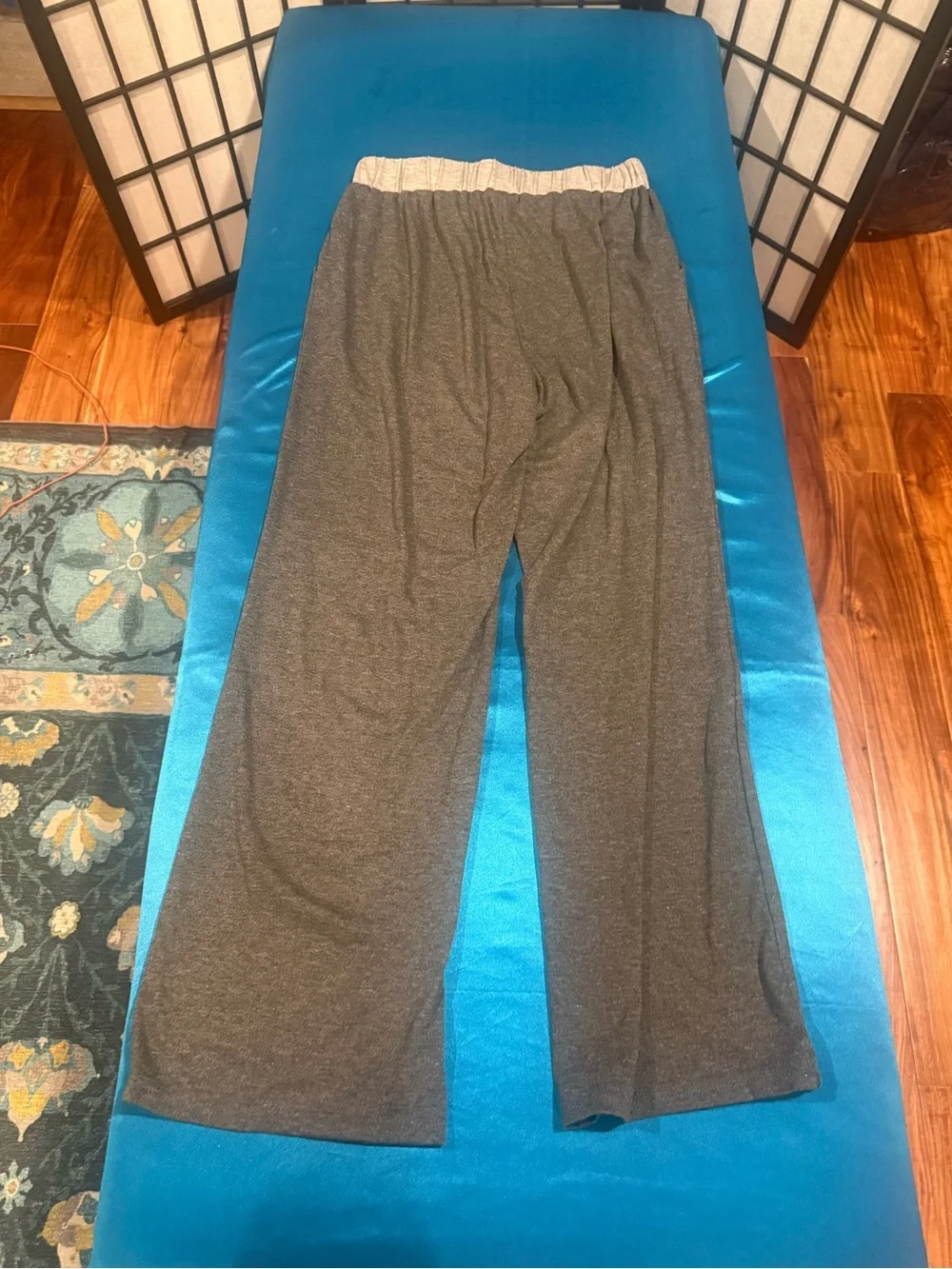Kids Wide-Leg Sweatpants with Contrast Drawstring Waist - Gray (G2)